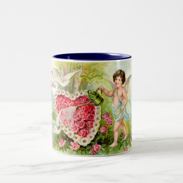 Cupid Valentine Roses Tasse (Mittel)