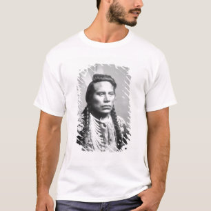 Curley, des Krähenstammes, einer von Custers T-Shirt