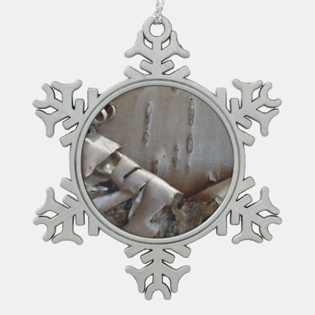 Curly Birch Bark Tree Rustic Schneeflocken Zinn-Ornament (Vorderseite)