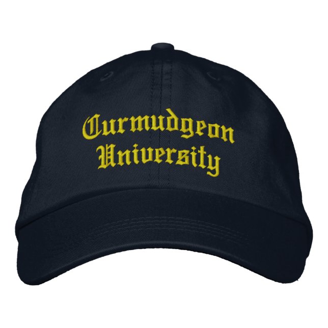 Curmudgeon University Baseball Hat Bestickte Baseballkappe (Vorderseite)