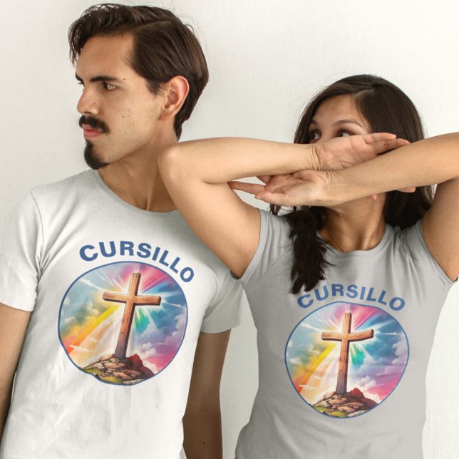 Cursillo-Holzkreuz mit Regenbogen und Wolken T-Shirt (Von Creator hochgeladen)