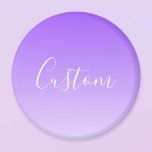 Cursive Script Name & Editable Light Lila Ombre Magnet<br><div class="desc">Modernes minimales ombre Design mit bearbeitbarem Text und Hintergrundfarbe.</div>