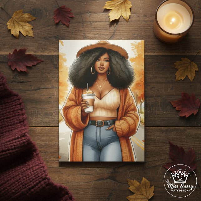 Curvy Cosy American Woman Erntedank Karte (Celebrate Thanksgiving with a chic Black woman card, cozy autumn leaves, warm vibes, and gratitude.)