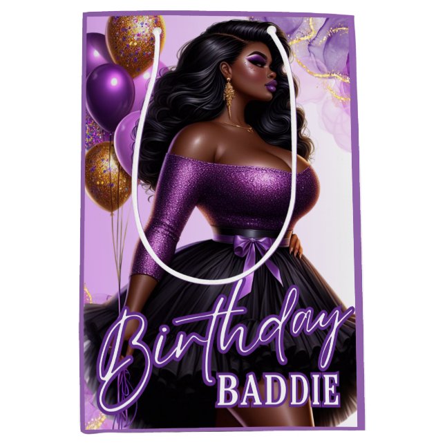 Curvy Glam Afrikanische Amerikanerin Lila Geburtst Mittlere Geschenktüte (Vorderseite)