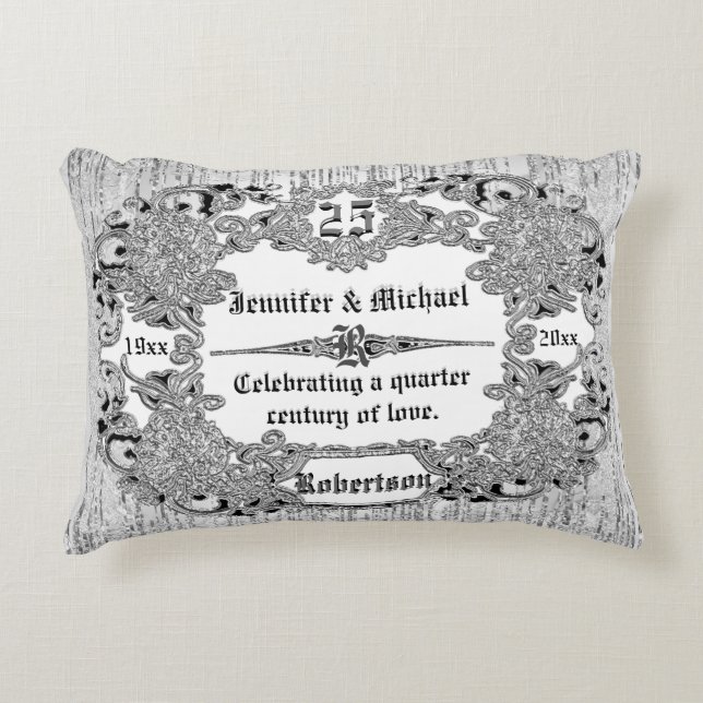 Custom 25. Silver Anniversary Monogram Zierkissen (Vorderseite)