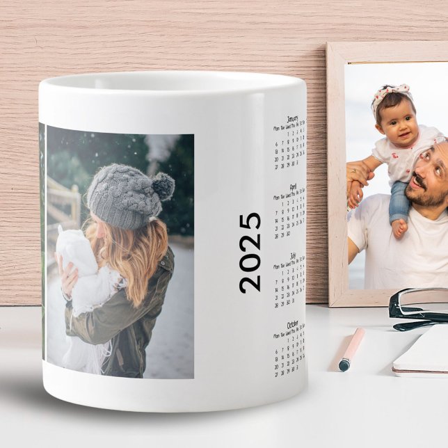 Custom 2 Foto Collage 2025 Kalender Jumbo-Tasse (Von Creator hochgeladen)