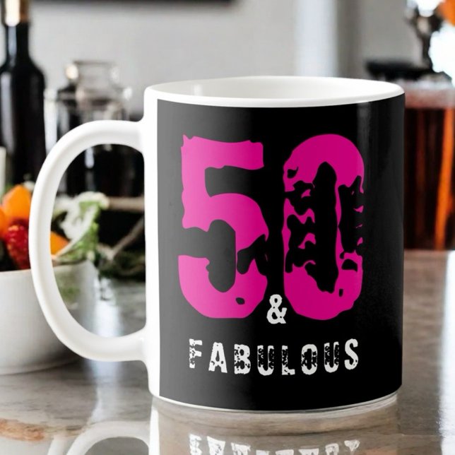 Custom 50 und fabelhaft rosa schwarz monogrammatie kaffeetasse (Von Creator hochgeladen)