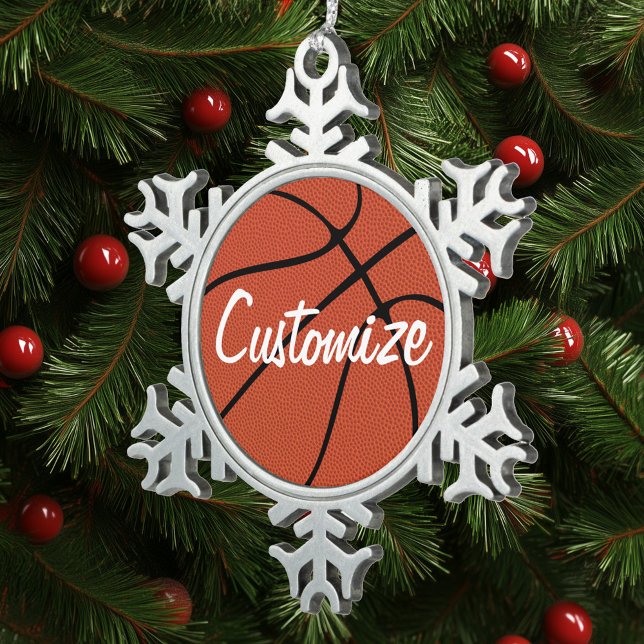 Custom Basketball Player oder Team Name Sports Lov Schneeflocken Zinn-Ornament (Custom basketball Christmas ornament with personalized player name or text.)
