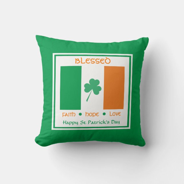 Custom BLESSESED Irish Flag St Patricks Day Kissen (Vorderseite)