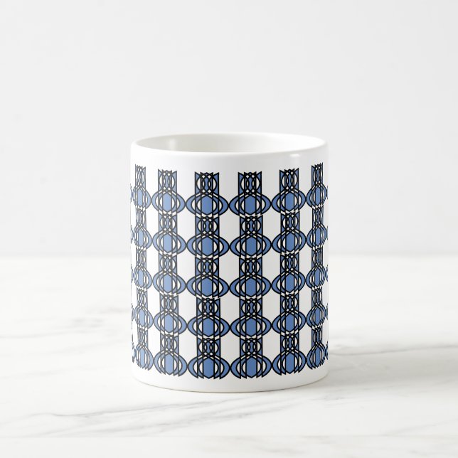 Custom Blue Abstrakt Scarab Muster Monogram Kaffeetasse (Mittel)
