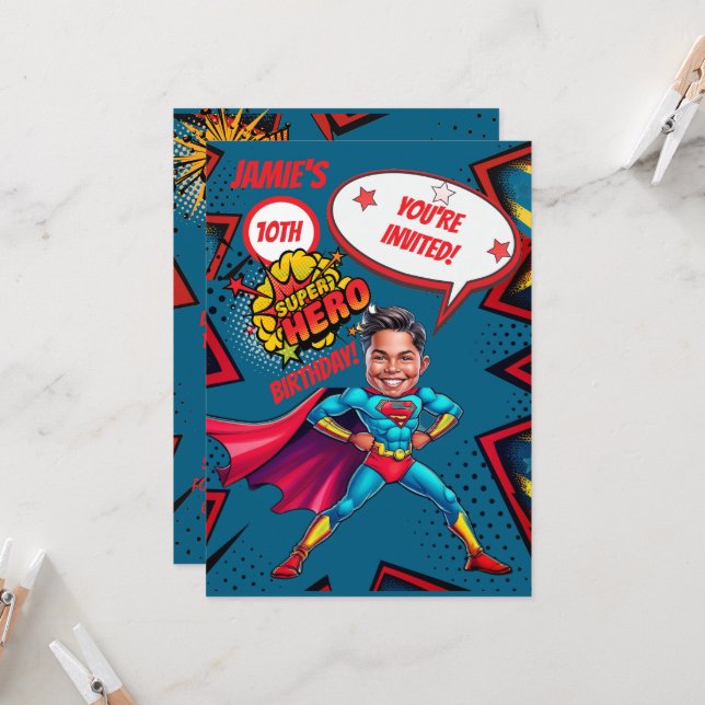 Custom Blue und Red Super Hero Boy Caricature Einladung (Vorderseite/Rückseite Beispiel)