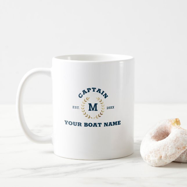 Custom Boot Captain Monogram Gold Laurel Nautic  Kaffeetasse (Mit Donut)
