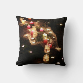 Custom Candle Glow Throw Kissen von Sotnichenko