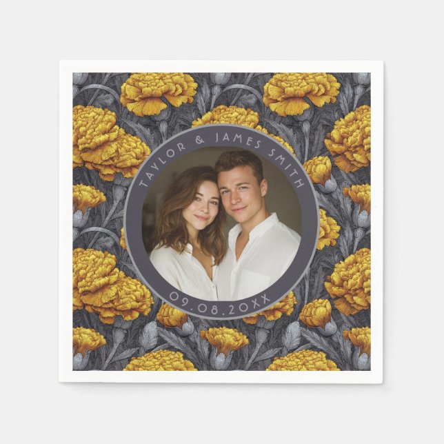 Custom Carnation Inspired Countryside Wedding Serviette (Vorderseite)