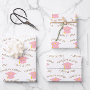 Custom Class of 20xx Pink Graduation Cap Gift Geschenkpapier Set