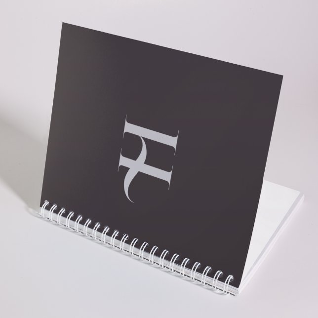 Custom Elegant Initial Name Olive Green Typografy Notizbuch (Von Creator hochgeladen)