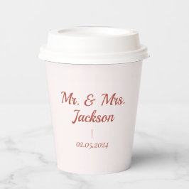 Custom Elegant Mr. & Mrs. Couple Name Monogram Pappbecher