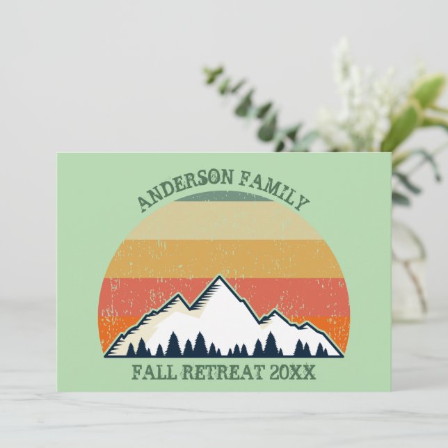 Custom Fall Retreat Sunset Mountain Party Einladung (Stehend Vorderseite)