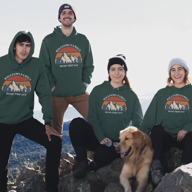 Custom Family Wiedersehen Road Trip Mountain Sunse Hoodie (Von Creator hochgeladen)