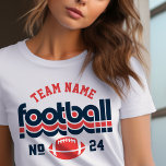 Custom Football Team Red White and Blue Women's Tri-Blend Shirt<br><div class="desc">Benutzerdefinierter Fußball Name und Spielernummer T - Shirt für Mama - im White Design für Fußballmütter gezeigt,  sind Retrobuchstaben und Sondertexte enthalten,  die mit einem Mannschaftsnamen und der Jerseynummer des Spielers personalisiert werden können. Die Farben Rot und Blau können individuell angepasst werden.</div>
