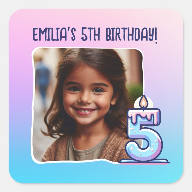 Custom Foto 5th Birthday Party Ombre Gradient Quadratischer Aufkleber (Vorderseite)