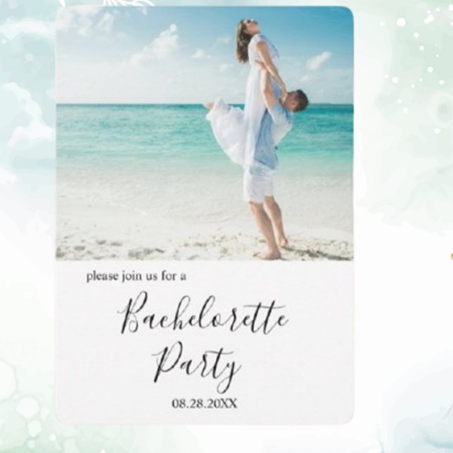 Custom Foto Beach Junggeselinnen-Abschied Einladung (Create unforgettable memories with a custom photo beach bachelorette party invitation.  )
