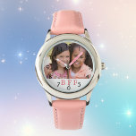 Custom Foto BESTE FREUNDIN beste Freunde für immer Armbanduhr<br><div class="desc">Personalisieren Sie und fügen Sie Ihr eigenes Foto Ihrer besten Freundin hinzu. Ein weißer Rahmen mit rosa Schrift,  BESTE FREUNDIN. Die besten Freunde für immer. Ein Geburtstag oder ein Weihnachtsgeschenk für Ihren besten Freund.</div>
