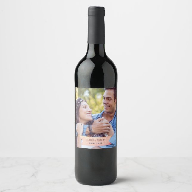 Custom Foto Burgundy Rose Gold Floral Wedding Weinetikett (Vorderseite)