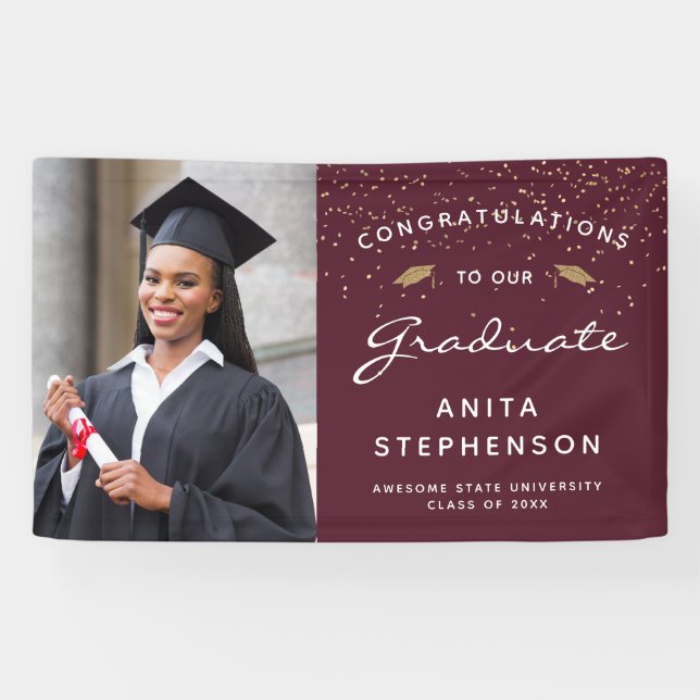 Custom Foto Burgundy White Script Gold Abschluss Banner (Horizontal)