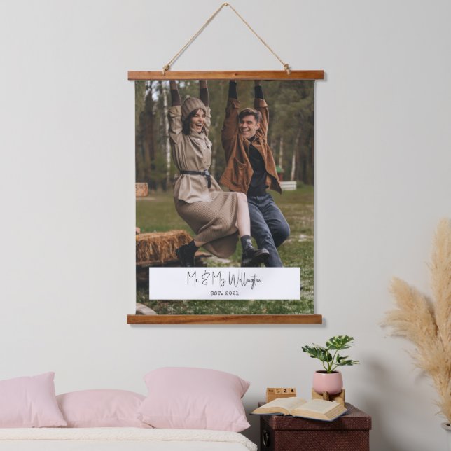 Custom Foto Calligraphy Wedding Anniversary Wandteppich Mit Holzrahmen (Schlafzimmer)