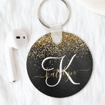 Custom Gold Glitzer Black Sparkgram Monogram Schlüsselanhänger<br><div class="desc">Dieses trendige und elegante Design mit hübschem goldglänzenden Glitzer auf schwarz gebürstetem metallischem Hintergrund verleiht diesem Schlüsselanhänger eine angenehme Note.</div>