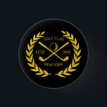 Custom Golf Club Parco Tassino Parco Civico-Ciani Button<br><div class="desc">Der Golf Club ist elegant, modern, minimalistisch und elegant eingerichtet. Personalisiertes Golf Club Button Button mit Lorbeerkranz, zwei gekreuzten Golfklubs und Golfball. Personalisiertes Golf Button Button mit Logo, Name, Text, Jahr, etc. Eleganter Golftklub Button Button personalisiertes Geschenk für Golfclub, Golfer, Golfer, Spieler, Team, Coach. Personalisiertes Button für Golfclubs in Schwarz...</div>