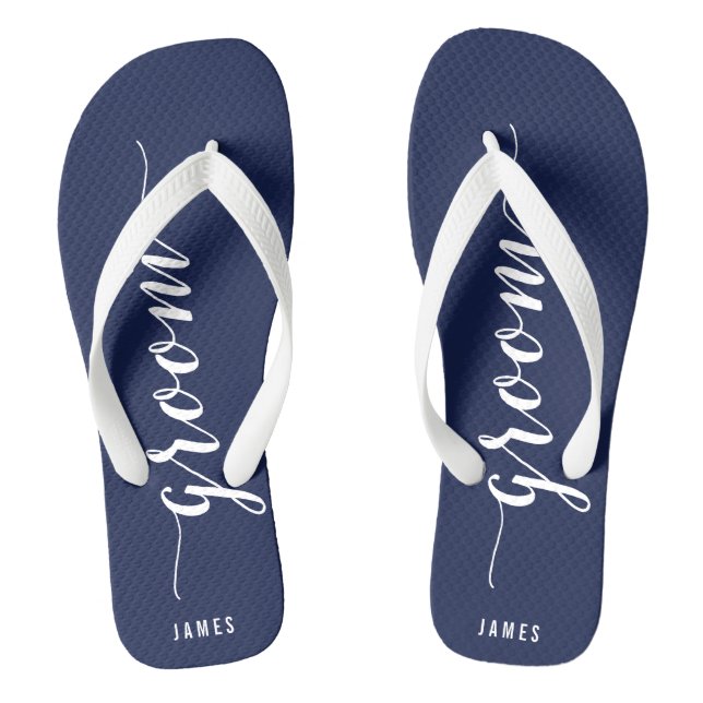 Custom Groom Navy Blue Wedding Party Flip Flops (Fußbett)