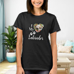 Custom I Liebe My Labrador Niedlich Pet Hund Foto T-Shirt<br><div class="desc">Nimm deine beste Freundin mit, wo immer du hingehst mit diesem Foto Hundeliebhaber Shirt! Ein Muss für jeden Hundefreund, Hundemama und Hundedad! Ein Spaß I Liebe My Hund, dieses Shirt Zitat "I Liebe My Labrador" kann personalisiert sein, um Ihre Lieblingshunde Rasse... Personalisieren Sie mit dem Foto und dem Namen Ihres...</div>