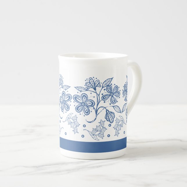 Custom Indigo Blue Floral Border Bone China Tasse (Vorderseite Rechts)