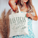 Custom Las Vegas Junggeselinnen-Abschied Personali Tragetasche<br><div class="desc">Feiern Sie Ihren Las Vegas Junggeselinnen-Abschied stilvoll mit unseren Custom Las Vegas Junggeselinnen-Abschied Personalisierte Tragetaschen. Diese eleganten und funktionalen Taschen sind ideal, um Ihre Feier mit einer personalisierten Touch zu bereichern. Sie sind mit einem Retro-Casino-Thema gestaltet und erfassen den lebendigen Geist einer Vegas-Bachelorette, was sie ideal für einen lustigen und...</div>