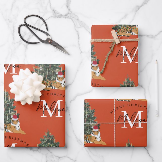 Custom Mercury Christmas Monogram Tiger & Tree Red Geschenkpapier Set (Vorderseite)