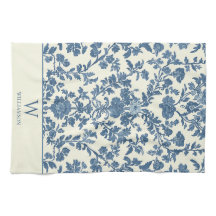 Custom Monogram Blue Toile Kitchen Handtuch