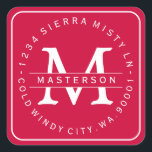 Custom Monogram Christmas Rücksendeadresse Quadratischer Aufkleber<br><div class="desc">Passen Sie Ihre Monogram an. Circular Type auf dem Etikett der abgerundeten quadratischen Rücksendeadresse. Der gesamte Text ist anpassbar. Bitte kontaktieren Sie mich bei Fragen oder speziellen Anfragen. Die Hintergrundfarbe "Rahmen" ist anpassbar, um dem Monogramm zu entsprechen. Klicken Sie auf "Anpassen" und verwenden Sie die Uhren auf der rechten Seite,...</div>
