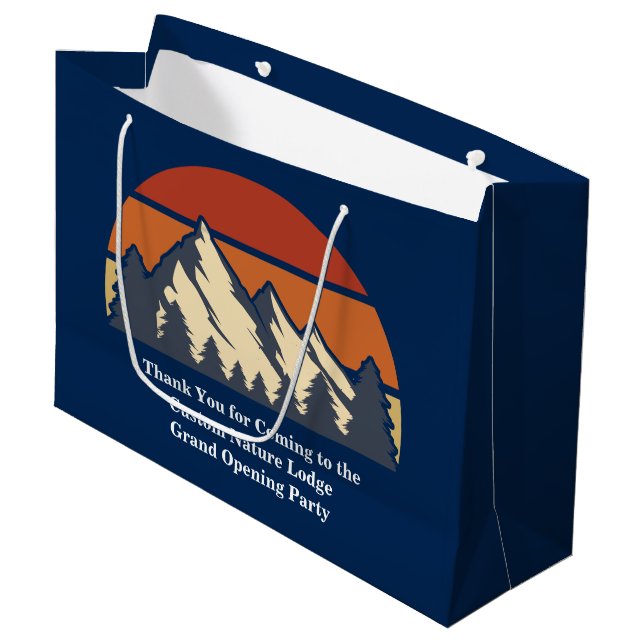 Custom Mountain Sunset Nature Retreat Blue Große Geschenktüte (Vorderseite Schrägansicht)