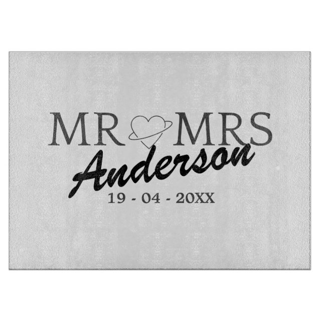 Custom Mr. und Mrs. Wedding Familiengeschenk Schneidebrett (Vorderseite)