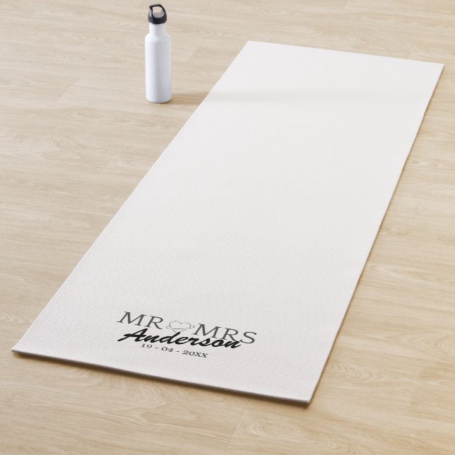 Custom Mr. und Mrs. Wedding Familiengeschenk Yogamatte (Beispiel)