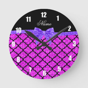 Custom name neon pink glitter moroccan purple bow runde wanduhr