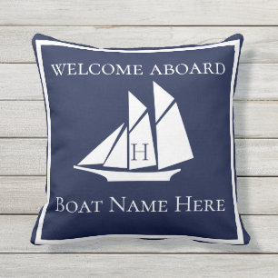 Custom Nautical White Navy Blue Sailboat Kissen