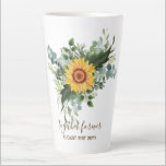 Custom Newlywings Rustic Sunflowers Eucalyptus Lea Milchtasse<br><div class="desc">Fügen Sie Ihren eigenen Text,  wie gewünscht,  um diese atemberaubende Aquarellbilder von Sonnenblumen,  Eukalyptus-Blätter und Grünpflanzen zu personalisieren. Ideal für Hochzeitsgeschenke,  Brautparty,  Brautjungfrau,  Trauzeugin,  Blume,  Braut oder Bräutigam. Bearbeiten Sie den Text in Anzug.</div>