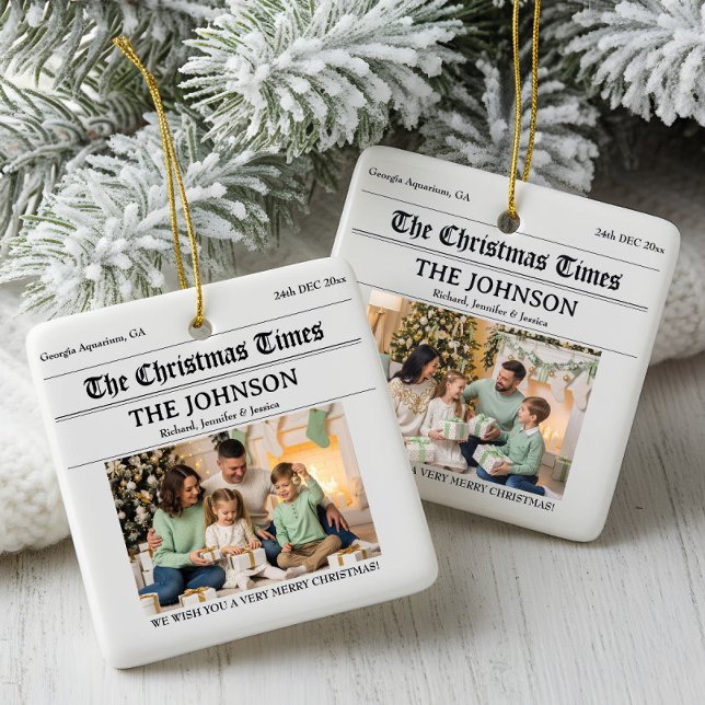 Custom Newspaper Christmas Family 2 Fotos Keramikornament (Von Creator hochgeladen)