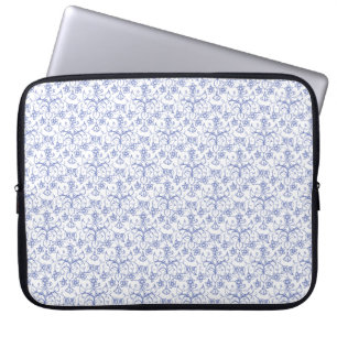 Custom Periwinkle Blue on White Decoration Floral Laptopschutzhülle