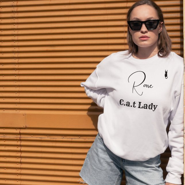 Custom Pet Lover White And Black Script Cat Mom Sweatshirt (Von Creator hochgeladen)