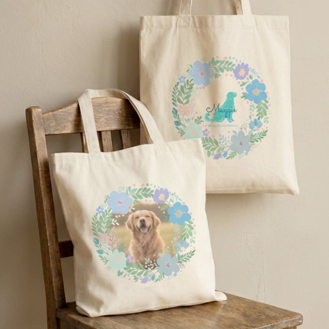 Custom Photo Golden Retriever  Pastel Blue Floral  Tragetasche (Von Creator hochgeladen)
