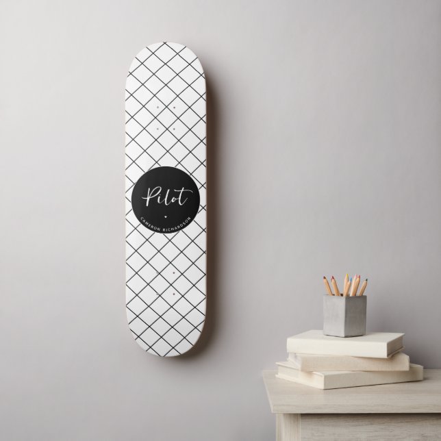 Custom Pilot Aviation School Abschluss Elegant Skateboard (Wandkunst)